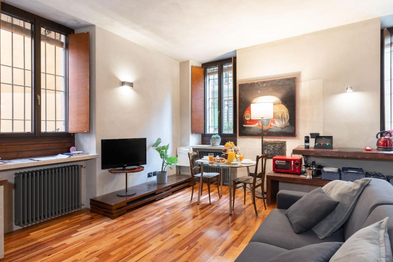 Il Garbo Apartments And Suite Verona Bagian luar foto