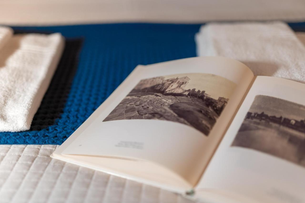 Il Garbo Apartments And Suite Verona Bagian luar foto